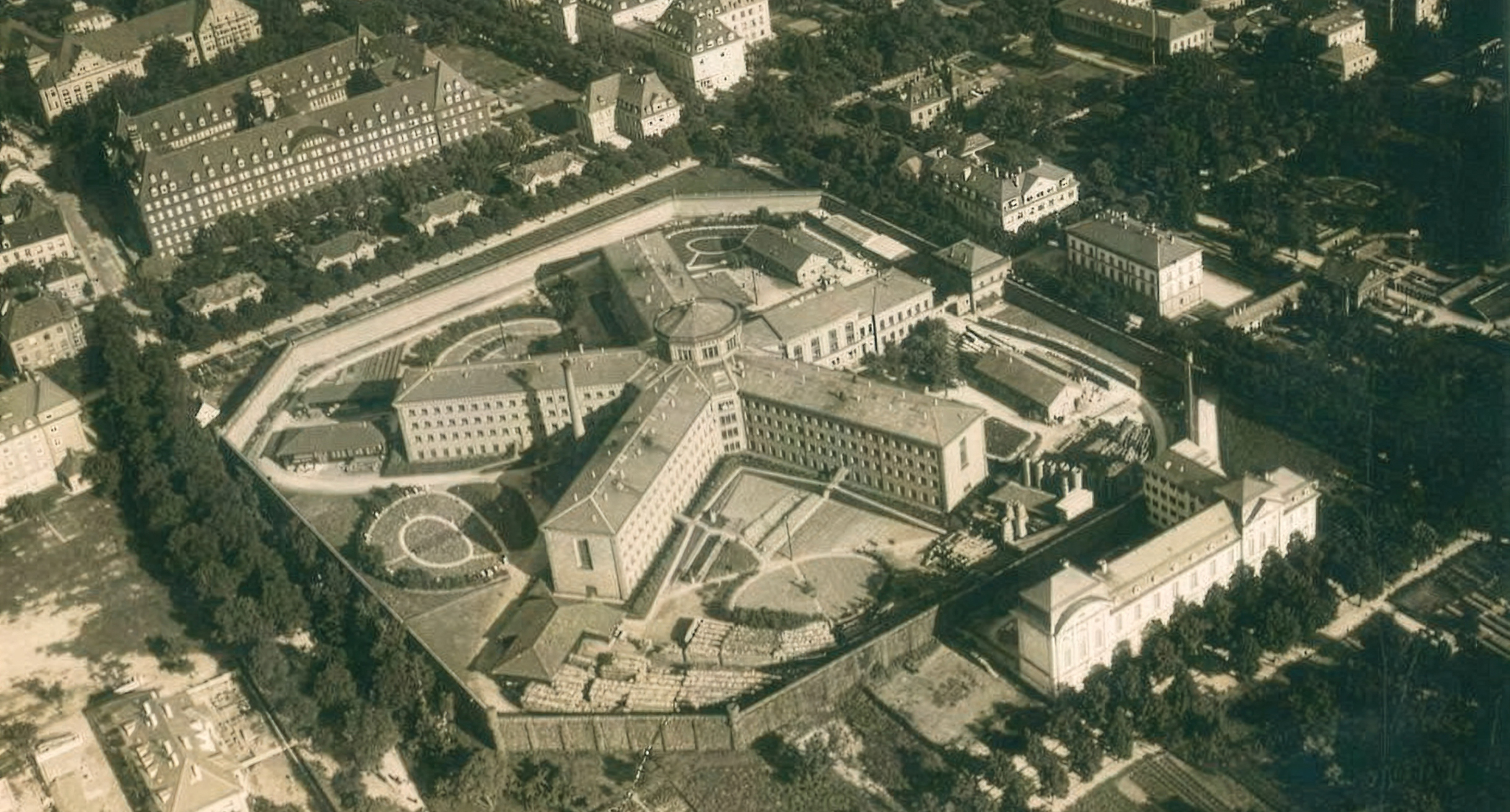 Luftbild der Justizvollzugsanstalt Freiburg